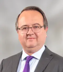 Cédric Burford Clifford chance