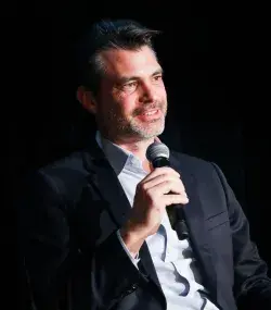 MAREK Raphaël Swift