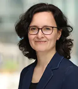 Basak Toprak ONYX BY JP MORGAN